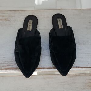 Steve Madden Elegant Black Suede Mules